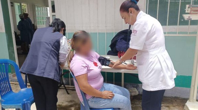 Brindamos diversos servicios médicos gratuitos a la población de Las Sabanetas, municipio de Chacaltianguis