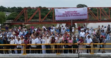 InauguraciónEl Puente “El Maguey” en el municipio de José Azueta.