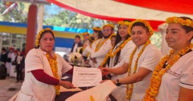 Entrega de certificación de Escuelas Promotoras de la Salud